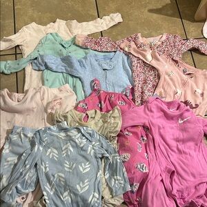 Carter's Bundle 18 months One Pieces Footies - Pink, Blue, Green, Cream